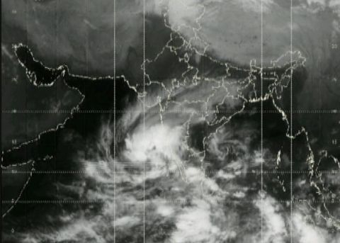 Mumbai-cyclone